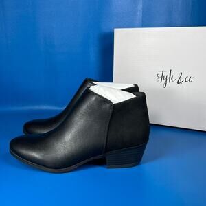 Style & Co Wiley Smooth Black Bootie - Black - 6 - new in box